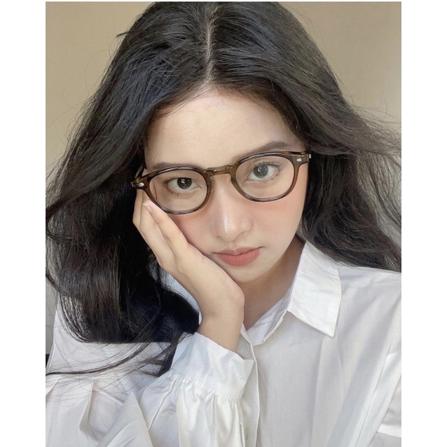 Gọng kính cận Eddy nam nữ mắt tròn chất liệu titan cao cấp T22004 Jolie eyewear