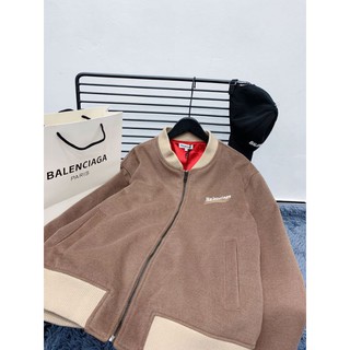 Áo khoác Balenciaga