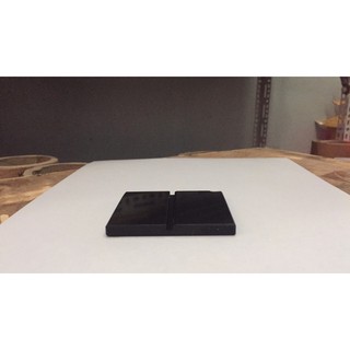 Nam châm rãnh đen KT: 62x53x5mm