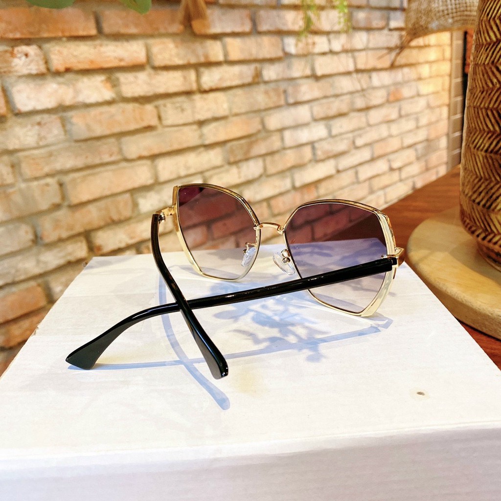 Kính Xi ốc Đính Đá Viên Sang Chảnh b650 | BigBuy360 - bigbuy360.vn