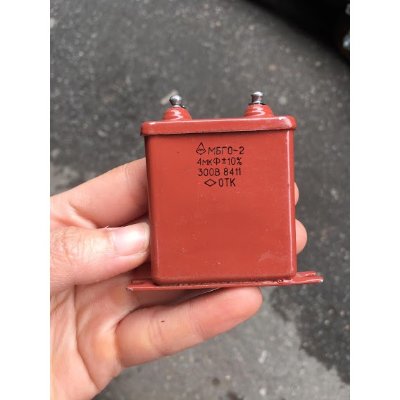 Tụ dầu Nga mới nguyên seal 4mk 300v bán lẻ rẻ như bán buôn