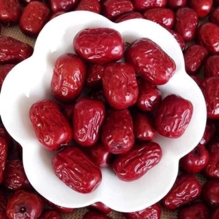 Táo đỏ Tân cương loại to gói 1kg