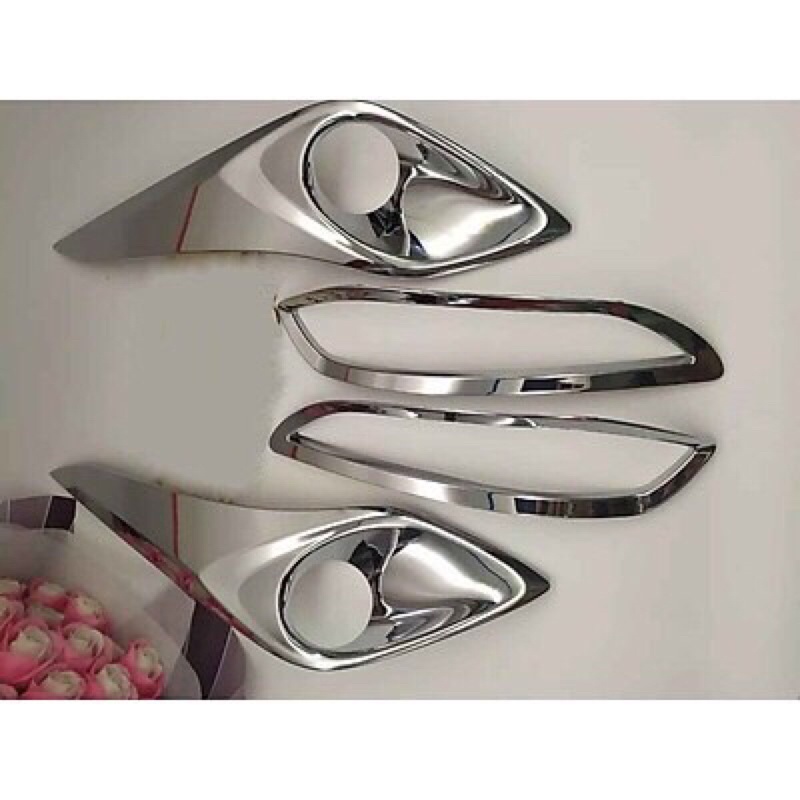 Ốp đèn gầm trước, sau xe Vios 2014-2017 và 2018-2020
