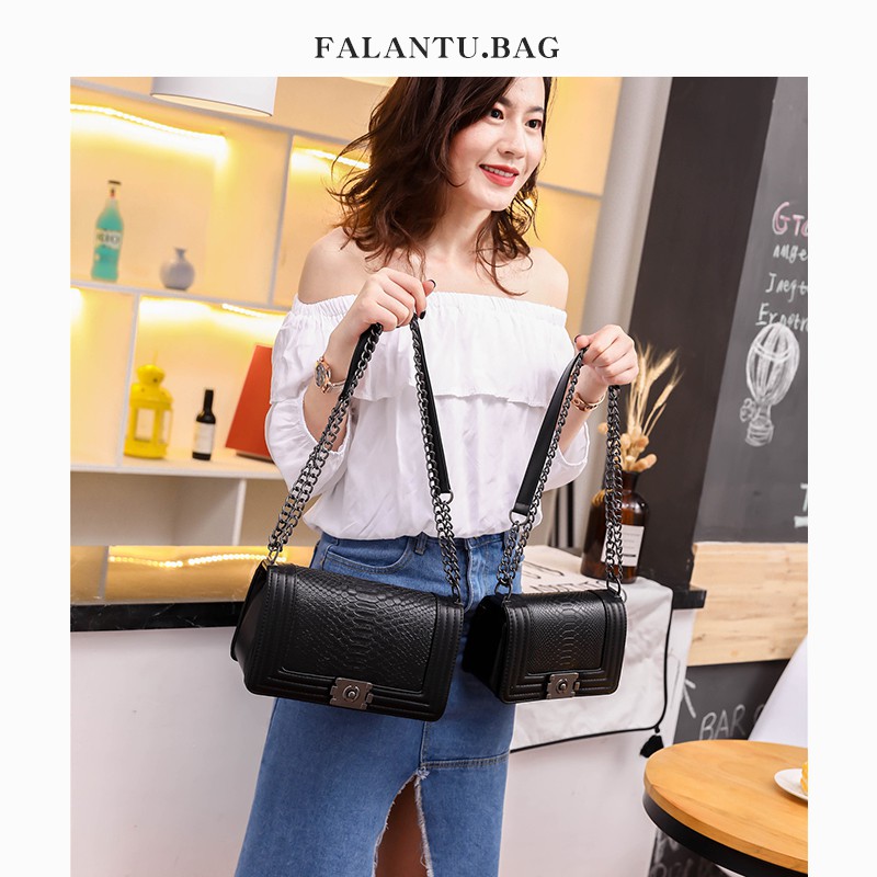 Túi xách nữ đeo chéo CL Boy da trăn cưc đẹp TX06 túi đeo chéo -chip xinh