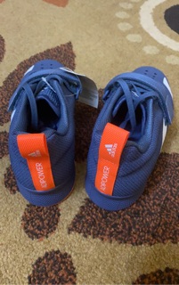 Giày cử tạ nữ adidas auth