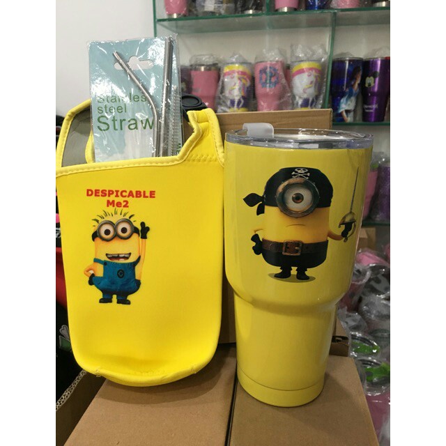 SET BỘ LY GIỮ NHIỆT MINION VÀNG 900ML (KÈM TÚI, 2 ỐNG HÚT, CỌ RỬA)