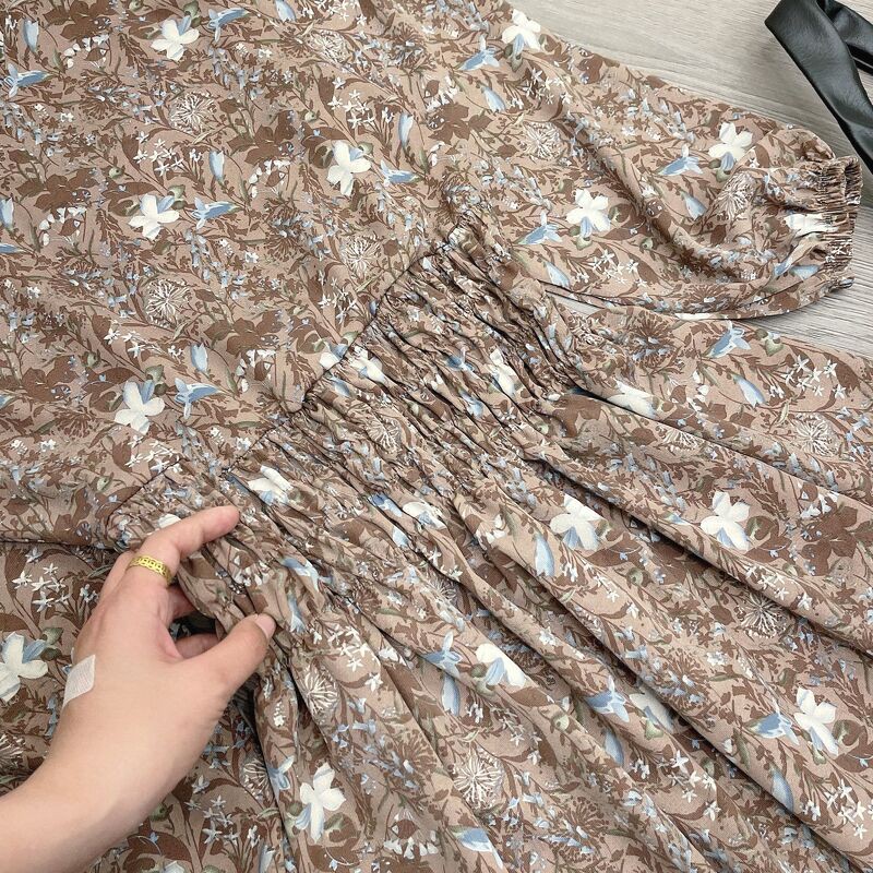 [Mã WASTXINH giảm 10% tối đa 15K đơn 99K] Váy hoa rúm eo cổ tròn vintage | BigBuy360 - bigbuy360.vn