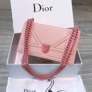 Túi chữ D 22 c m nạm đinh xịn