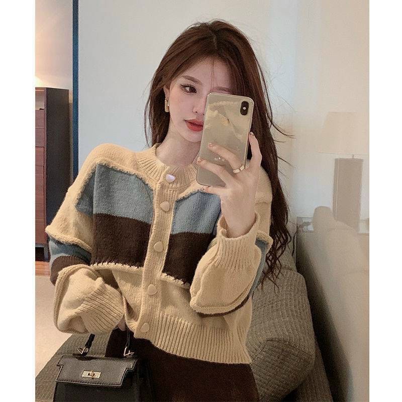 Áo khoác len cadigan phối màu dày dặn AK2215 - NhiNhi Shop