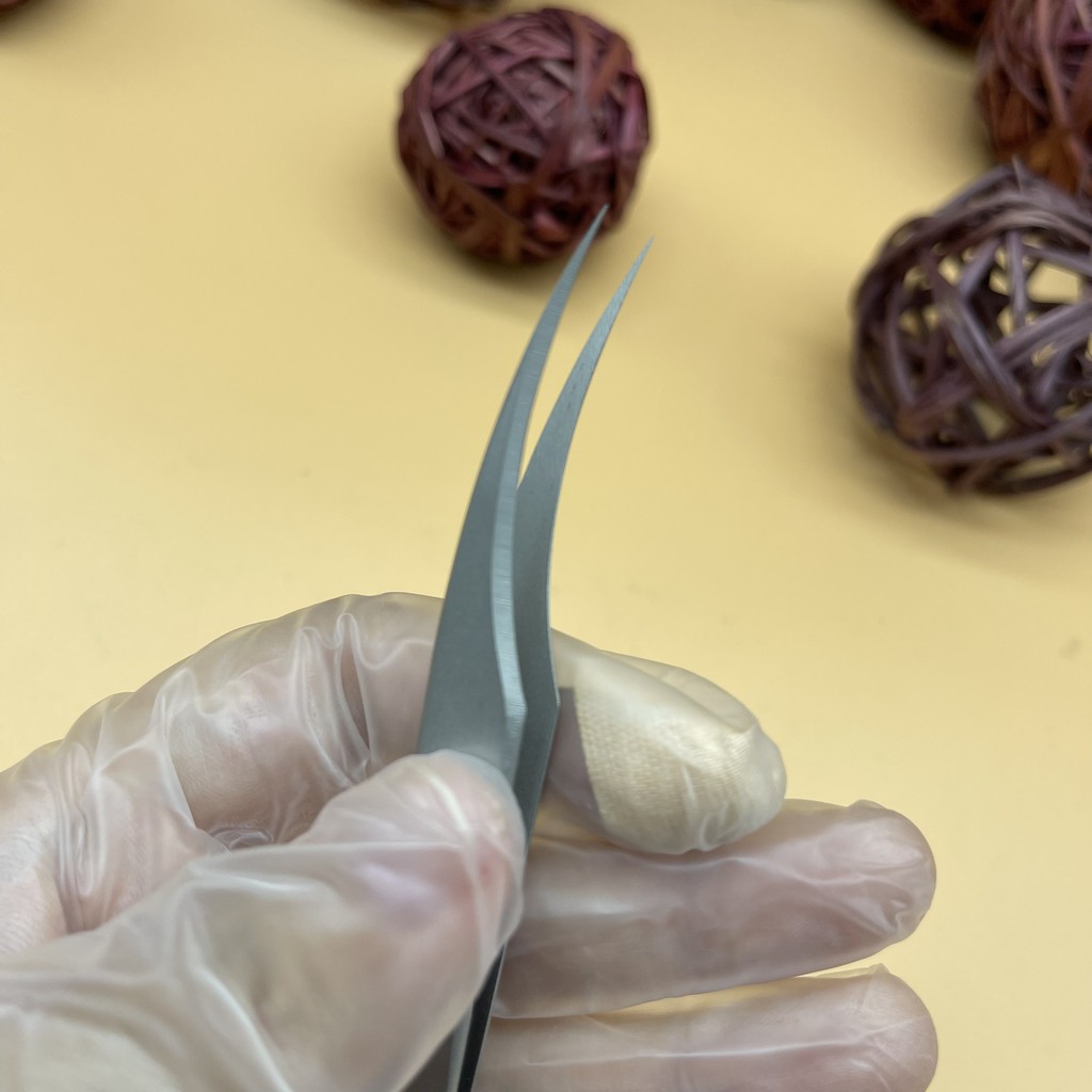 Nhíp tách cá heo, nhíp tách mi cá heo loại 1 như ảnh | BigBuy360 - bigbuy360.vn