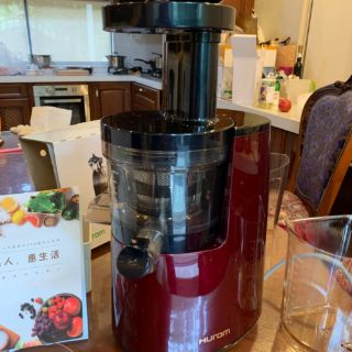 Máy ép chậm Hurom HU-600WN