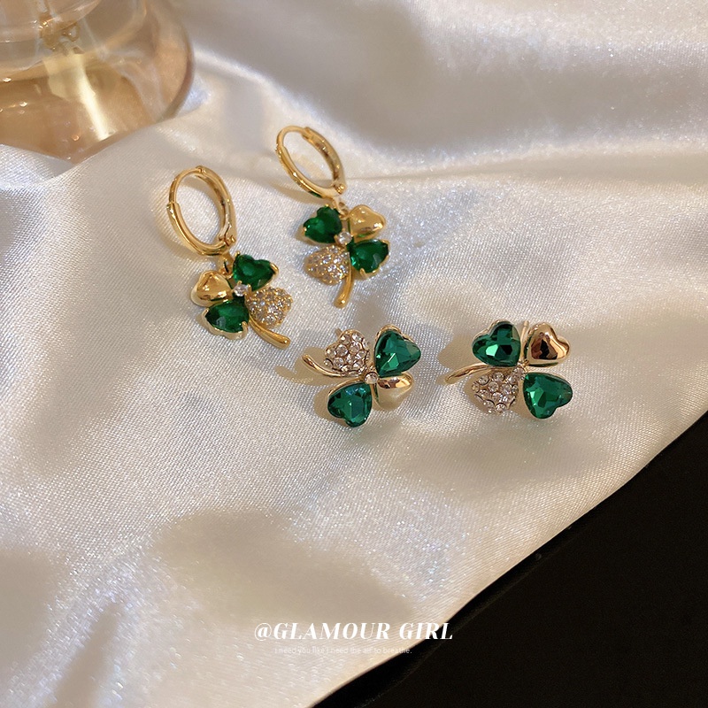 2022 Bông Tai Ngọc Lục Bảo Đính Kim Cương Giả