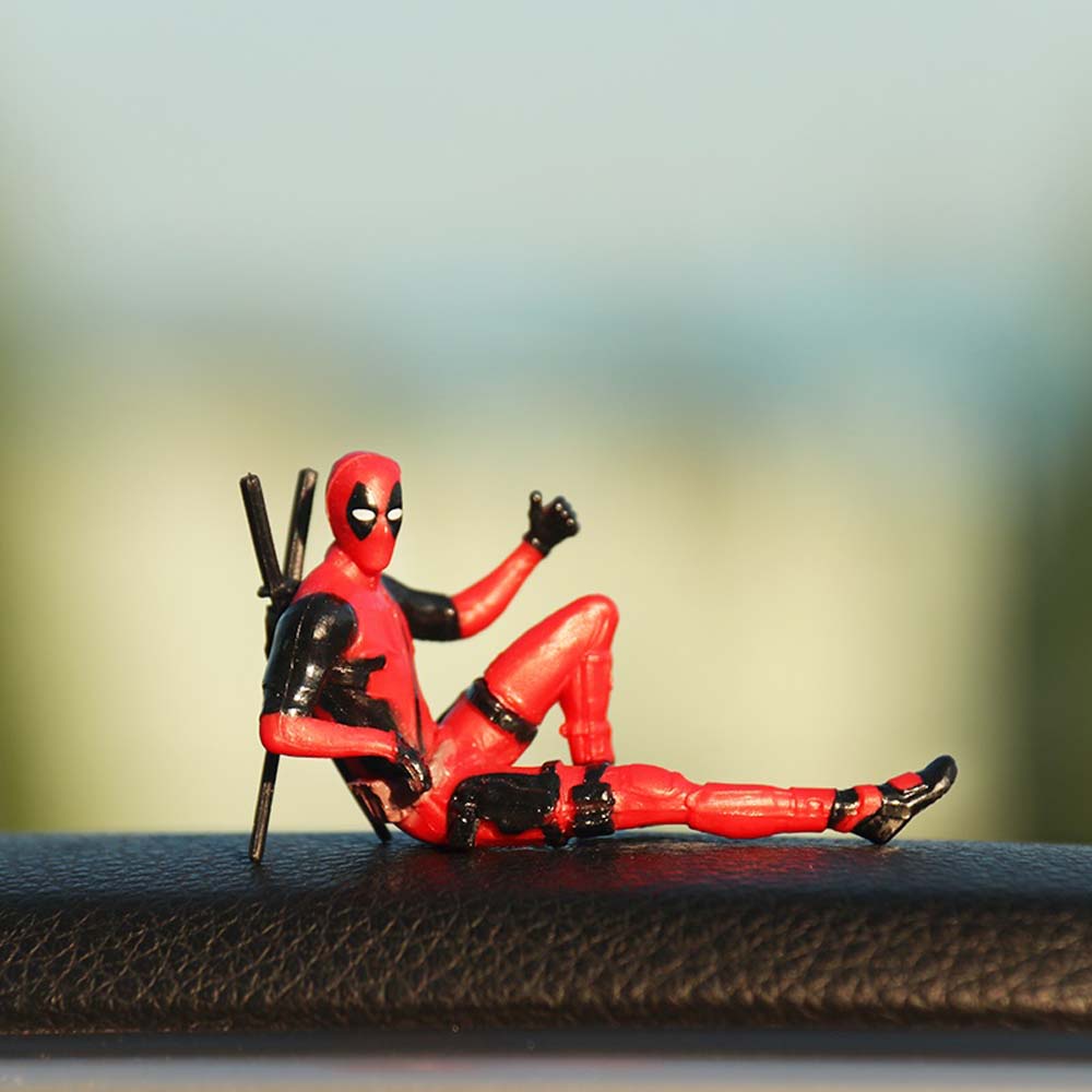 Mô Hình Đồ Chơi Nhân Vật Deadpool Trang Trí Nội Thất Xe Hơi
