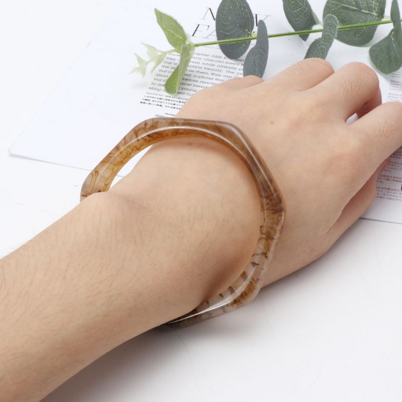 Vòng Tay Nhựa Họa Tiết Da Báo Thời Trang