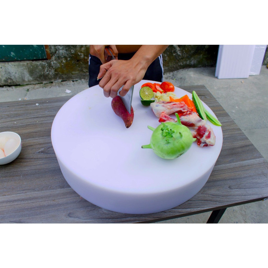 Thớt nhựa nhà hàng KT 40 dày 10 cm, có quai xách, Chất liệu PE nguyên khối, chuyên băm chặt,Hàng việt nam chất lượng cao