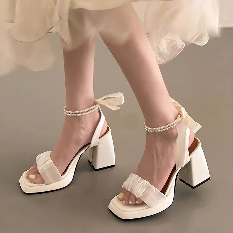 Sandal Cao Gót 9p Mũi Đúp 2p Quai Ngang Nhúm Chuỗi Ngọc Cổ Chân Cực Xinh - Xăng Đan Quai Nơ Chị Chảnh Store
