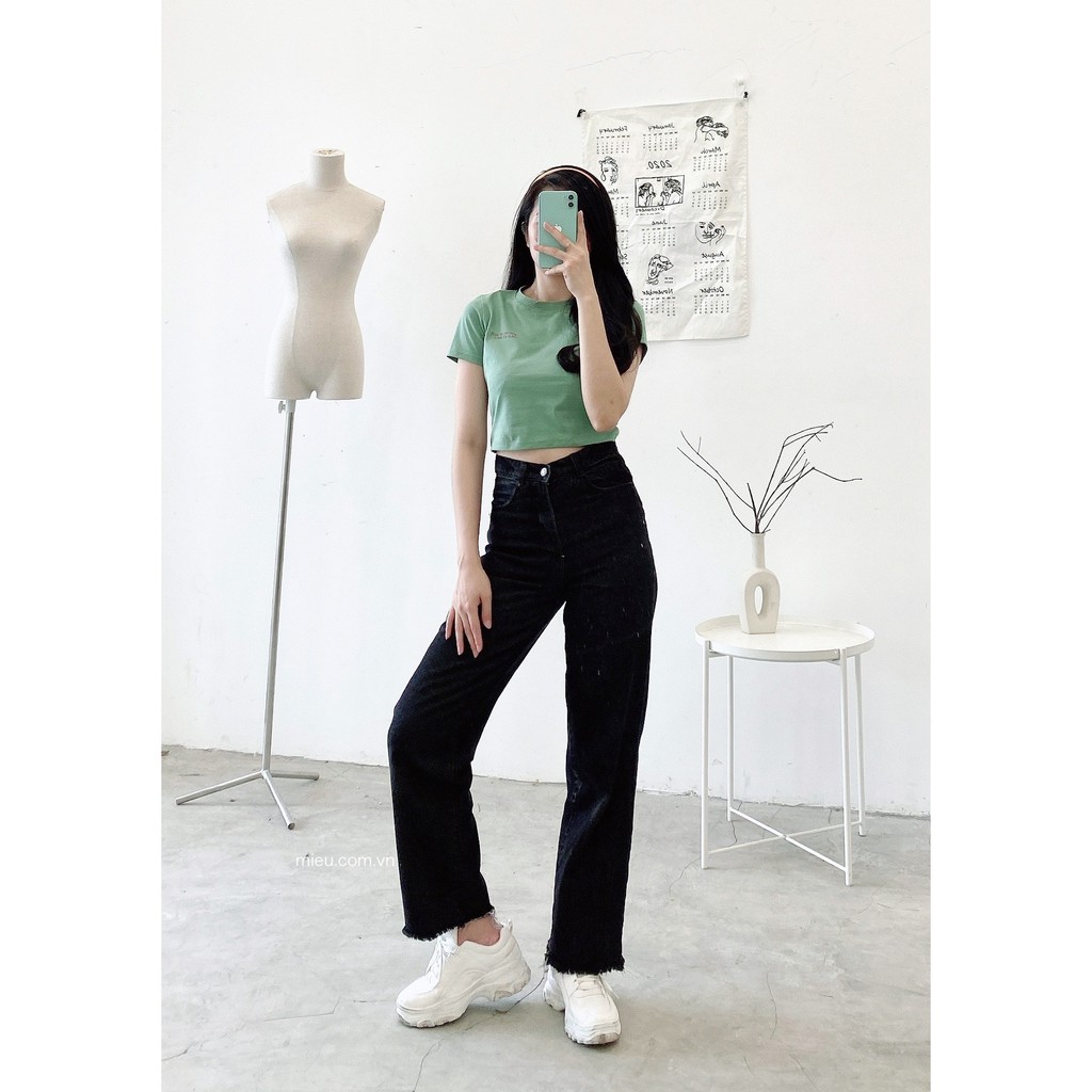 [ Miều ] Áo croptop in hình anna Young At Age