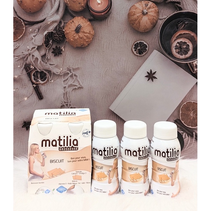 Sữa bầu Matilia lốc 4 chai .