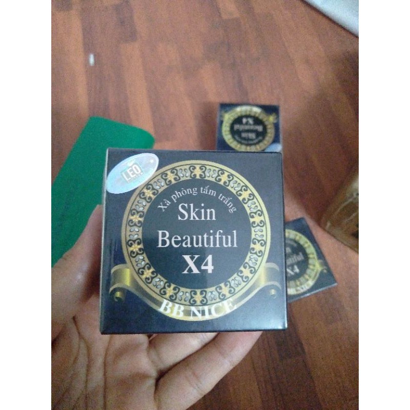 1 hộp xà phòng tắm skin beautiful x4