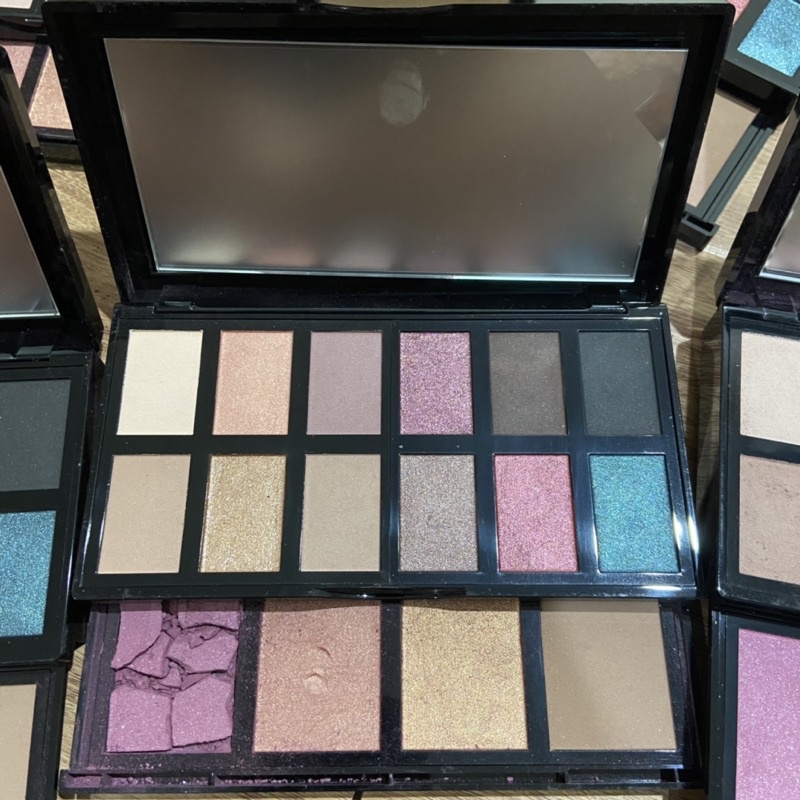 Thanh lý Bảng phấn cho má và mắt Lancome A Parisian Wanderlust Eye Face Palette