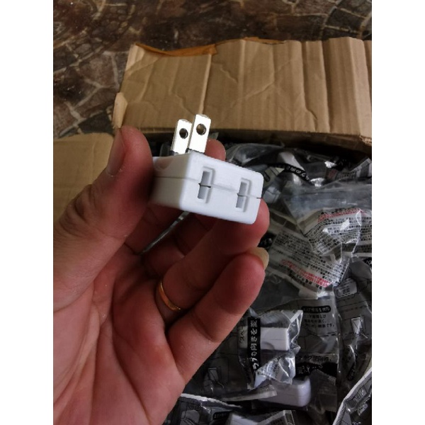 Jack chuyển góc hẹp phích điện dẹp bãi nhật