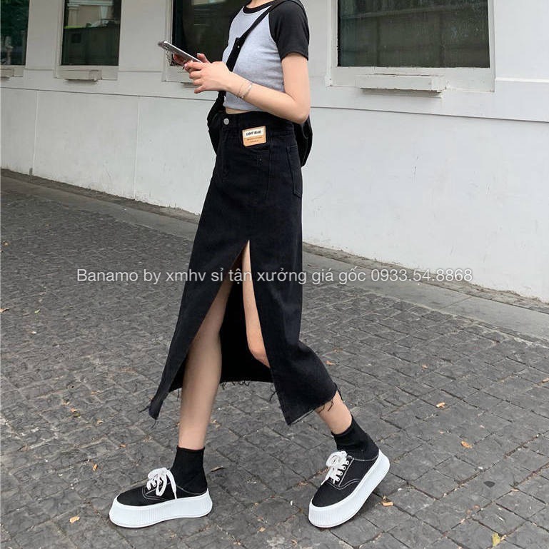 Chân váy jean xẻ đùi  Banamo Fashion chân váy bò xẻ tà dáng dài cạp cao phong cách Ulzzang 564