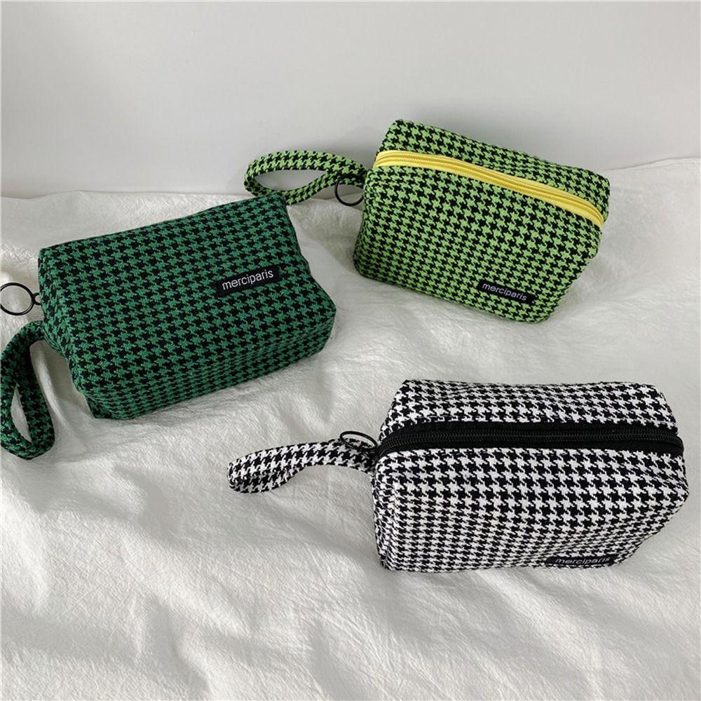 Túi Đựng Bút / Đồ Trang Điểm Đa Năng Sức Chứa Lớn Có Dây Đeo Cổ Tay