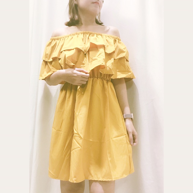 Lily dress vàng