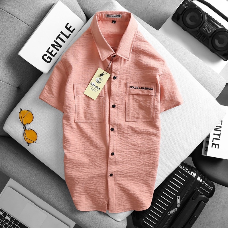 Áo sơmi đũi thêu chữ ở túi