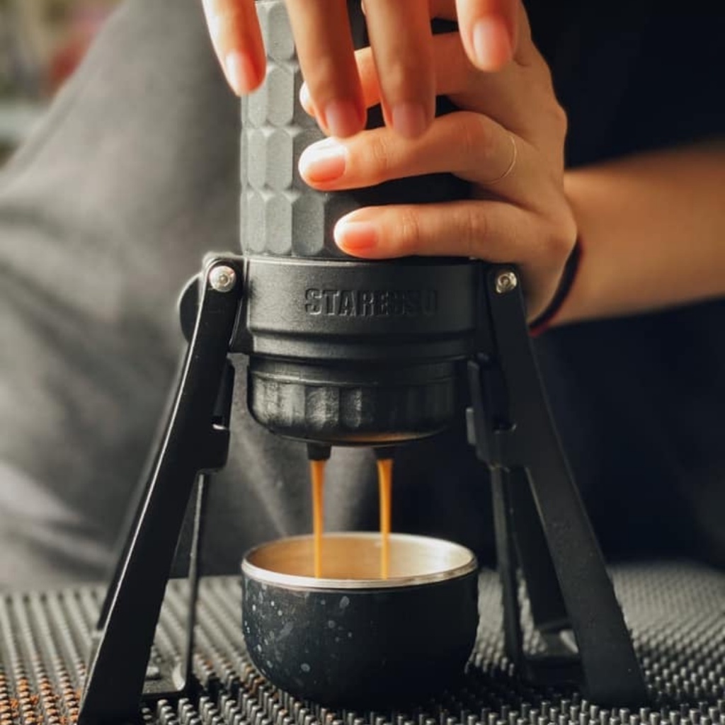 Máy pha cà phê Espresso nguyên chất cầm tay không dùng điện và pin STARESSO MIRAGE PRO  chính hãng