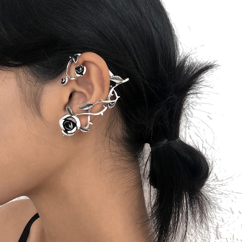 Khuyên Kẹp Vành Tai Hình Đôi Cánh Ác Quỷ Phong Cách Gothic Cá Tính Sang Trọng