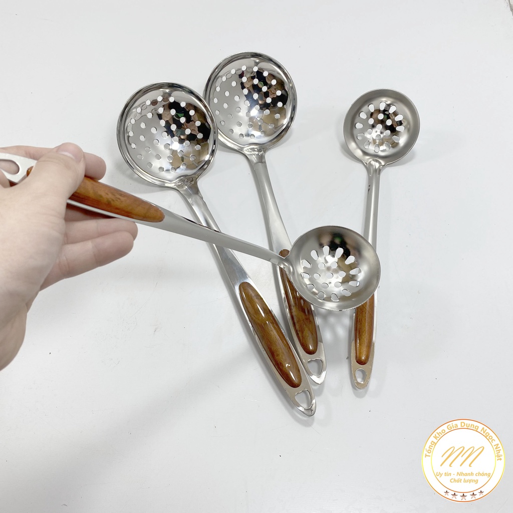 Muôi Múc Canh Inox Có Lỗ Ráo Nước Vân Gỗ - Muôi Múc Canh Inox Cao Cấp