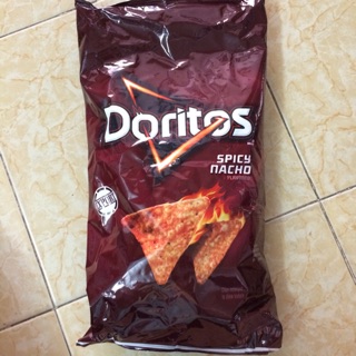 BÁNH SNACK DORITOS NACHO CHEESE VỊ PHÔ MAI CAY 311,8 gr
