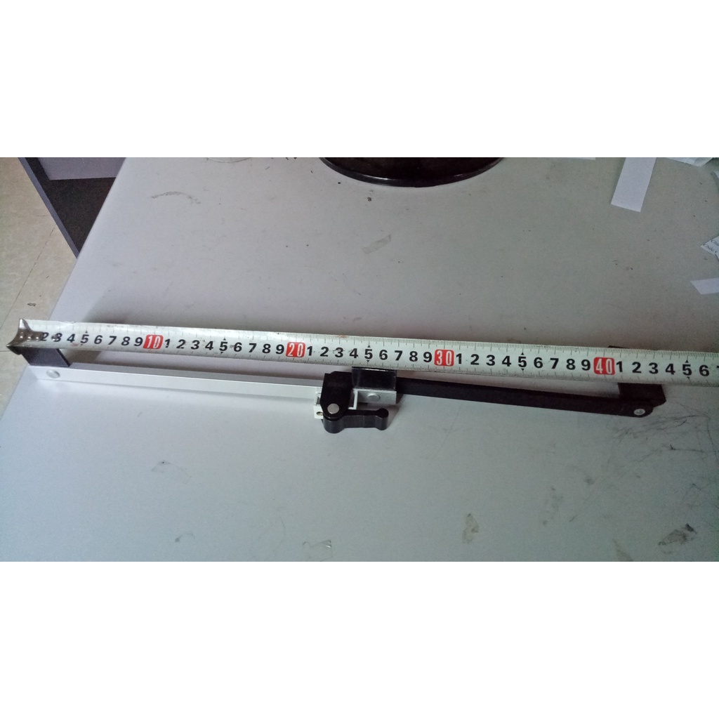 Thanh giữ cố định cánh cửa sổ bằng hợp kim nhôm
