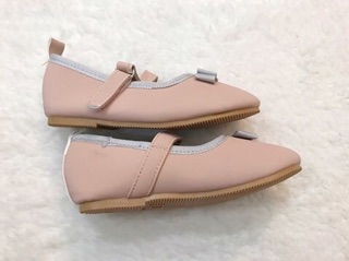 Giày hm xuất xịn cho bé gái.                                