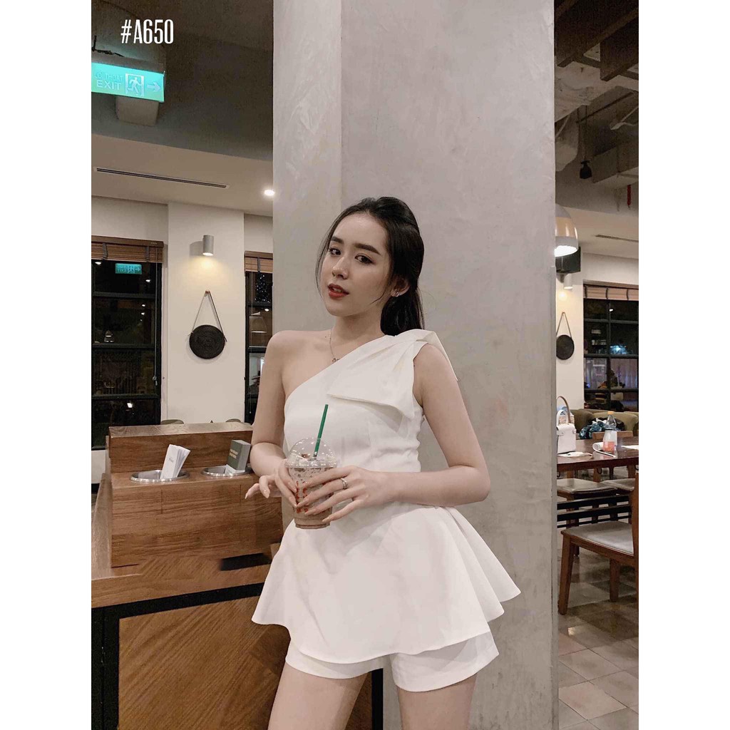 Set lệch vai áo quần nữ vải cotton sang xịn phong cách | BigBuy360 - bigbuy360.vn