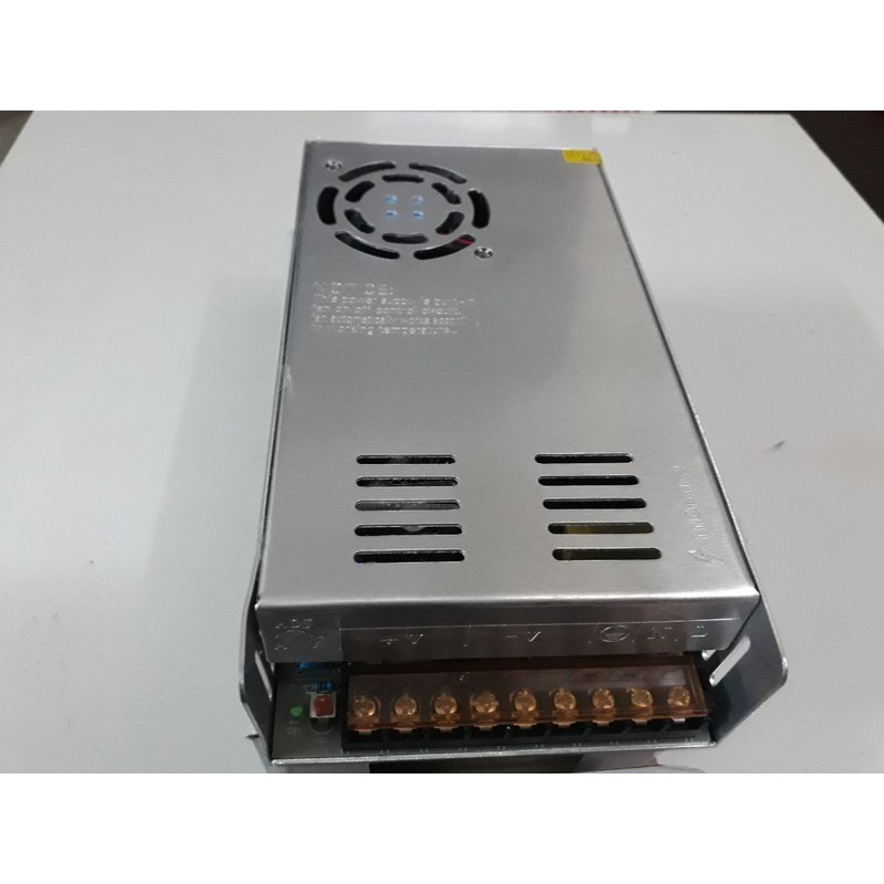 Nguồn Tổ Ong 12V 50A Dùng Cho Đèn Led, Camera