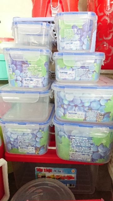 Hộp đựng thực phẩm 4 khóa nhựa Duy Tân | BigBuy360 - bigbuy360.vn
