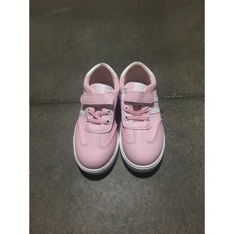 Giày thể thao bé gái màu hồng pastel