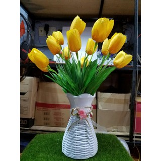 Bình hoa tulip