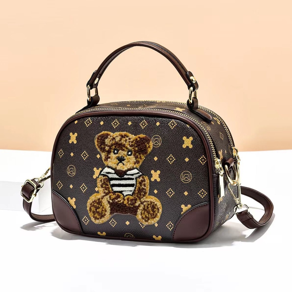 Túi Đeo Chéo Hình Vuông Nhỏ Họa Tiết Gấu Dễ Thương Thời Trang Cho Nữ