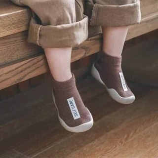 Giày bún cao cổ cho bé( có ảnh và clip thật)