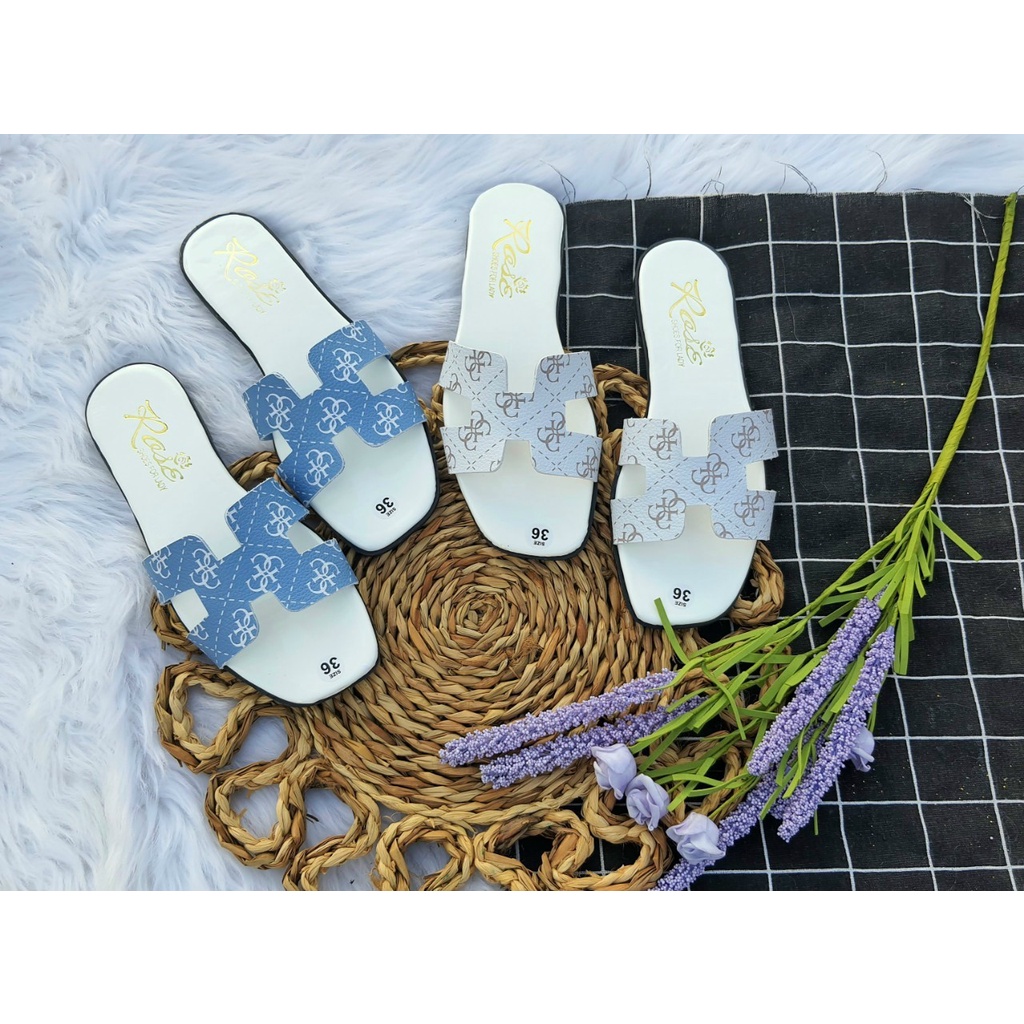 Dép Nữ Chữ H.M In Họa Tiết IG Được May Viền Chắc Chắn Xinh Xắn Sang Trọng - L0045