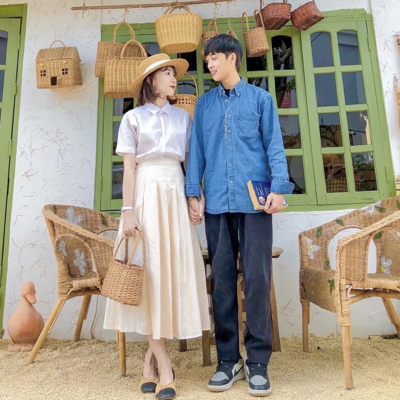 Chân váy màu kem be basic