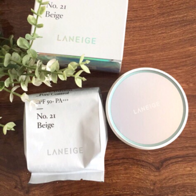 Phấn nước kiềm dầu Laneige BB Cushion Pore Control kèm lõi refill