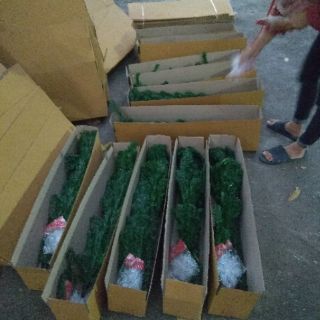 Cây thông 1m50 + phụ kiện