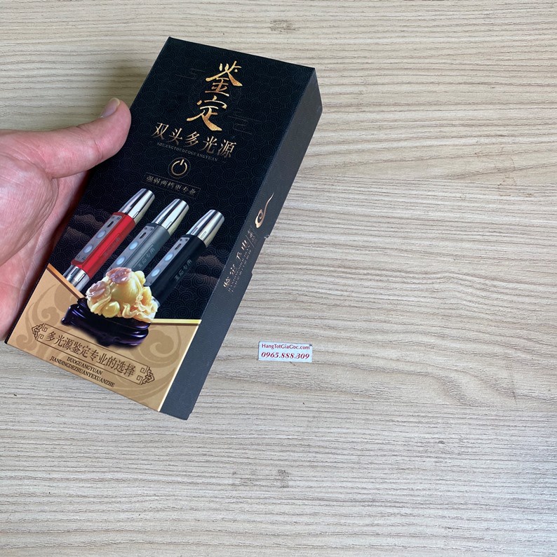 Đèn pin kiểm tra đá quý, kiểm tra xe, giấy tờ cao cấp Solomon 9723 có 4 màu ánh sáng