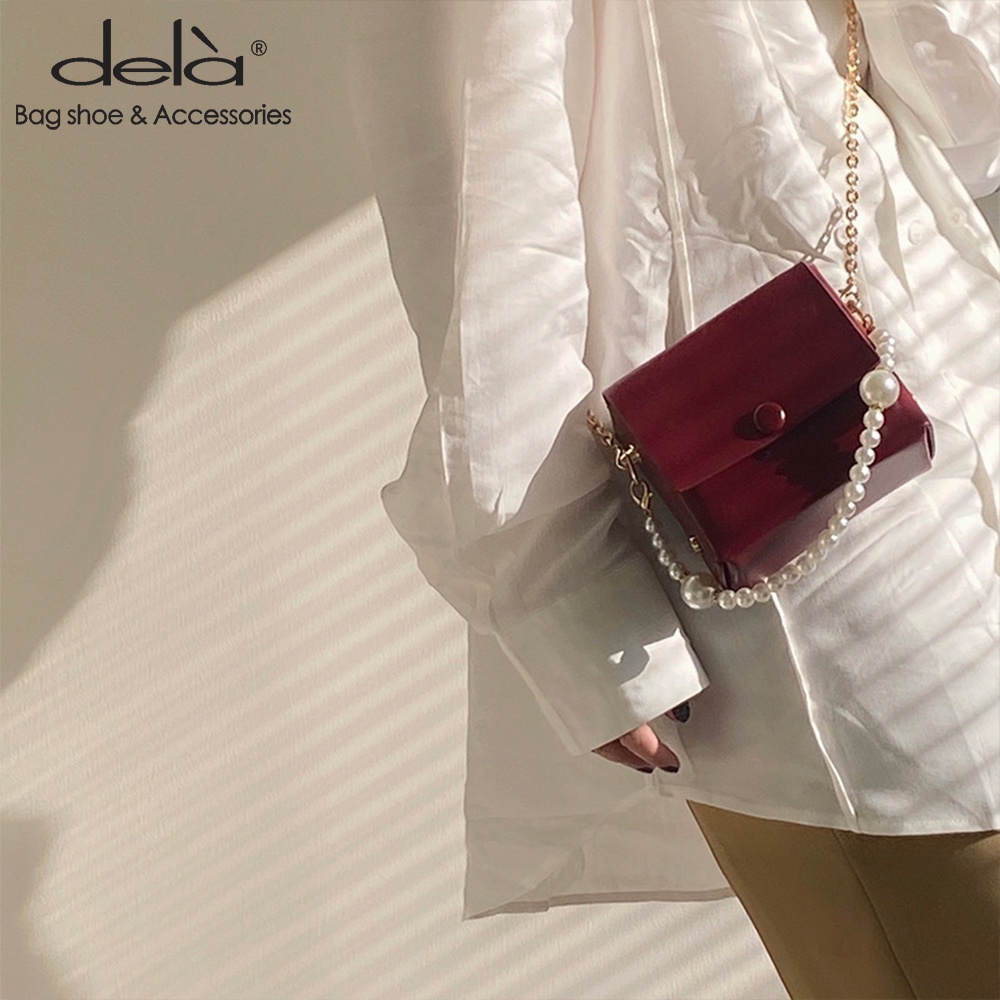 Dela Túi Đeo Chéo Hình Vuông Đính Ngọc Trai Giả Phối Dây Xích Thời Trang Mùa Hè Dễ Thương Cho Nữ 2022