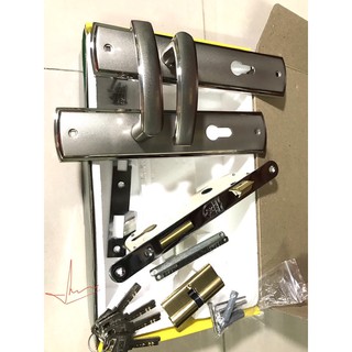 Khóa Tay gạt Việt Tiệp 04912