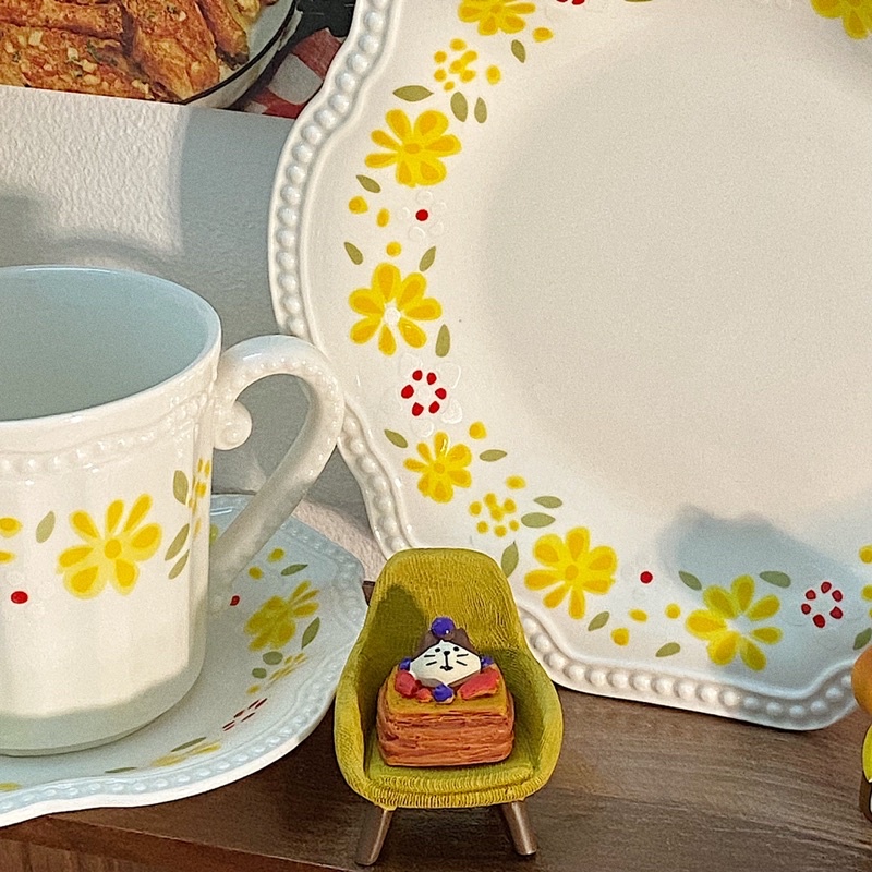 (Tự chụp / Có sẵn ) Set tách trà - Đĩa hoa vàng vintage
